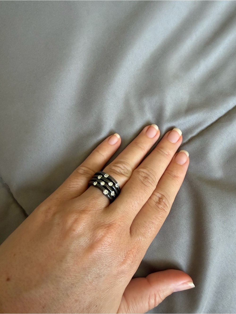 Black Multi-Row Rhinestone Stack Ring - Picture 3 of 8